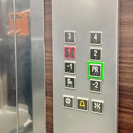 Centar Emirates * Saraievo